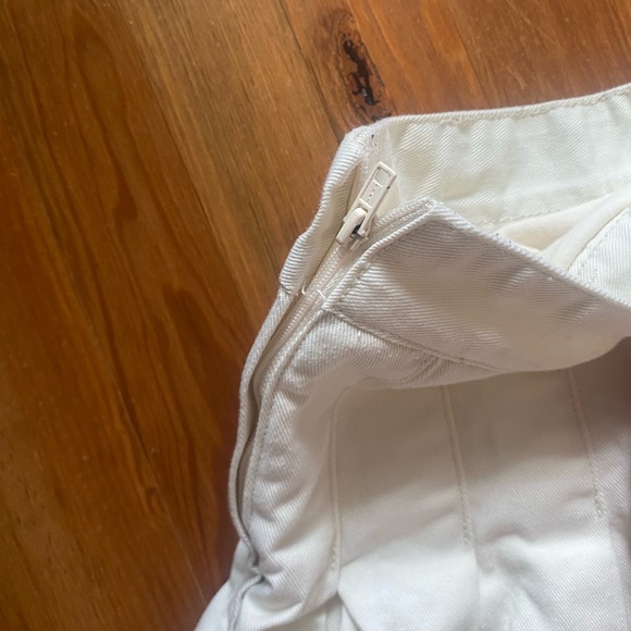 brandy melville cream dana skirt - Picture 6 of 6